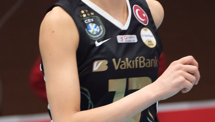 Derya Cebecioğlu Kimdir? Japonya’da Forma Giyen Avrupa Şampiyonu Voleybolcu