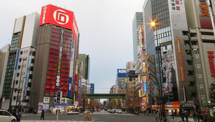 Japonya’dan Elektronik Ne Alınır? Kamera, Oyun Konsolu ve Telefon Rehberi